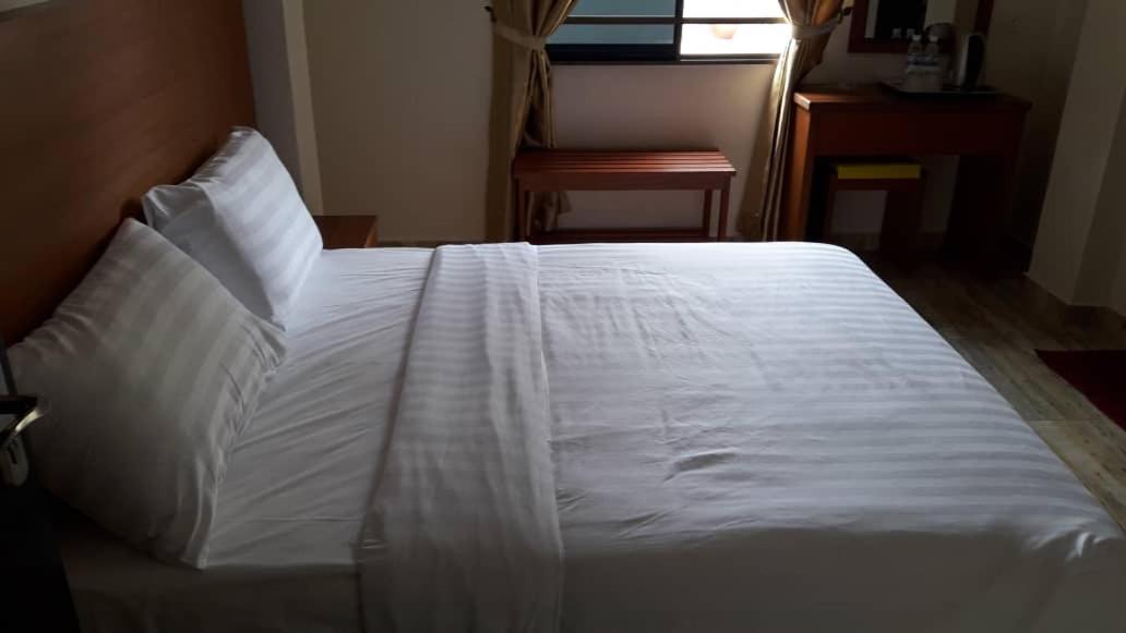 Tulip Hotel & Apartment Камерън Хайлендс Екстериор снимка